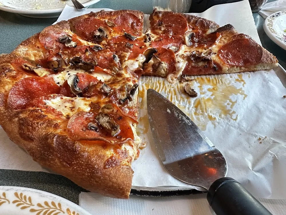 12 Inch Pepperoni Mushroom Pizza