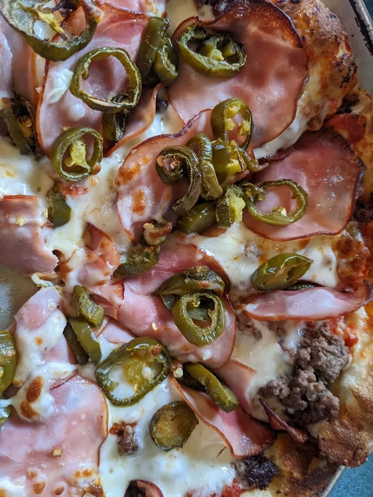 Jalapeño and Sausage Pizza with Canadian Bacon